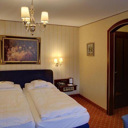 Hotel Brauereigasthof Landwehr-Braeu Reichelshofen Номер фото