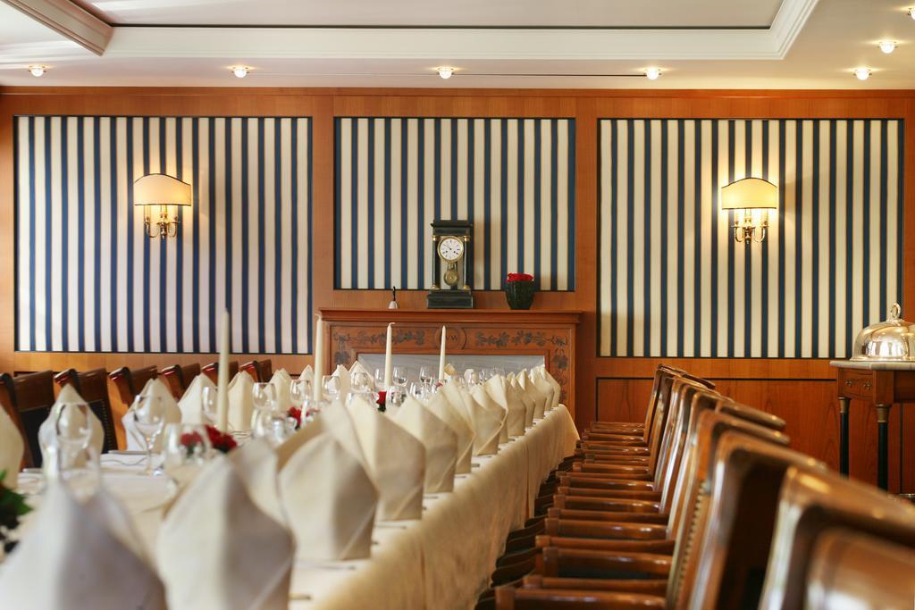 Hotel Brauereigasthof Landwehr-Braeu Reichelshofen Екстер'єр фото