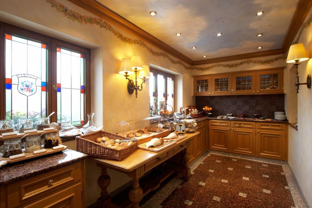 Hotel Brauereigasthof Landwehr-Braeu Reichelshofen Екстер'єр фото