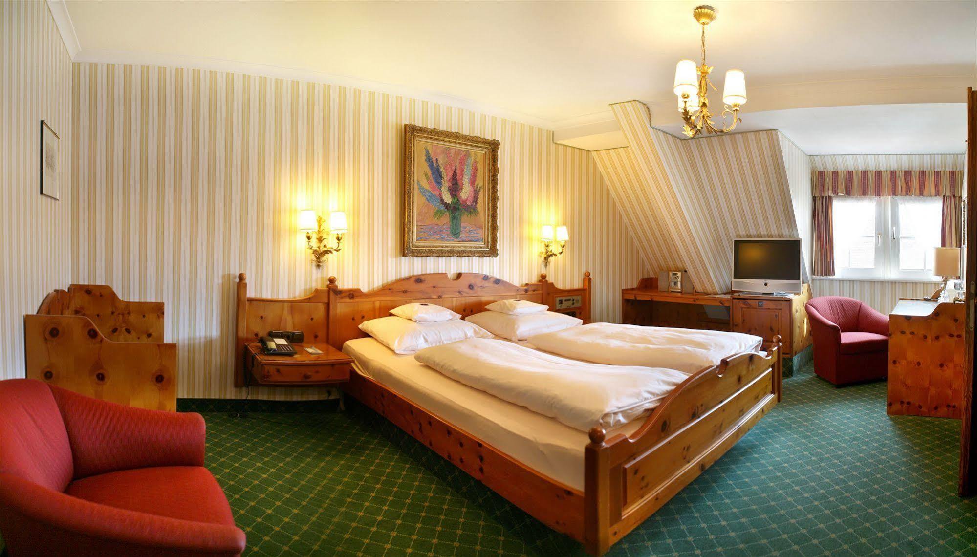Hotel Brauereigasthof Landwehr-Braeu Reichelshofen Екстер'єр фото