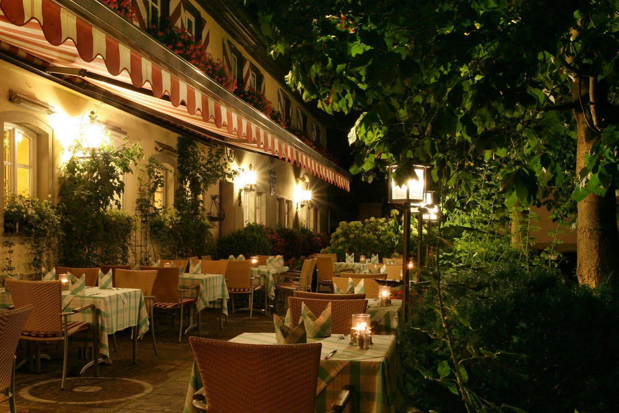 Hotel Brauereigasthof Landwehr-Braeu Reichelshofen Екстер'єр фото